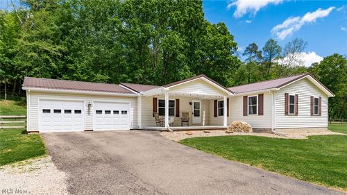 385 Irish Ridge Road, Philo, OH, 43771 | Card Image