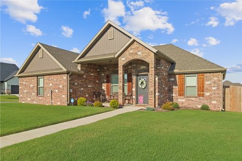 2108 Flynn St, Pea Ridge, AR, 72751-4044 | Card Image