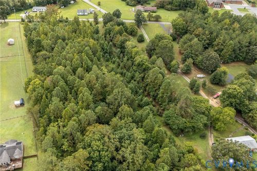 5210 Hopewell Rd, New Kent, VA, 23124-3304 | Card Image