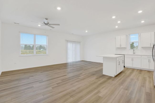 78-web-or-mls-459 E 127th Ave - Walker M | Image 5