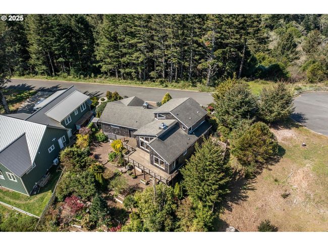 650 Boot Hill Rd, House other with 3 bedrooms, 2 bathrooms and 2 parking in Port Orford OR | Image 47