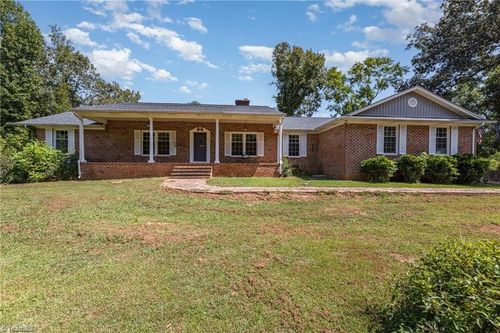 4357 Willow Grove Trl, Asheboro, NC, 27205-1782 | Card Image