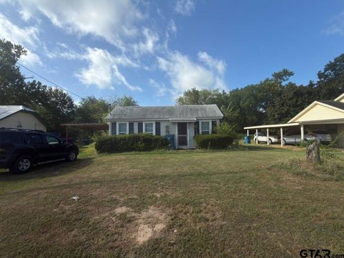 409 W Carnegie St, Winnsboro, TX, 75494-3107 | Card Image