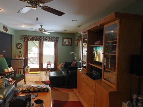 7484 Cedar Lake Rd, Oscoda, MI, 48750-9449 | Card Image