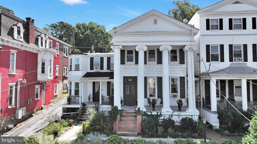 603-601-603 Mahantongo St, POTTSVILLE, PA, 17901-3018 | Card Image