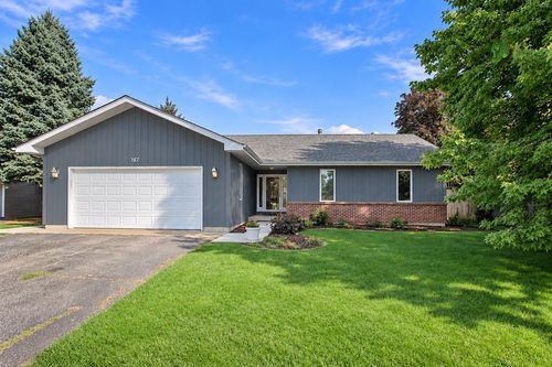 167 Tree Line, Antioch, IL, 60002-2472 | Card Image
