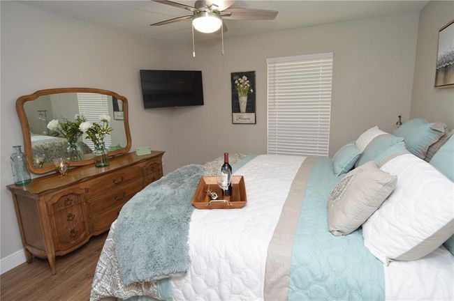 UNIT-202 - 8613 Mallard Reserve Dr, Condo with 2 bedrooms, 2 bathrooms and null parking in TAMPA FL | Image 26