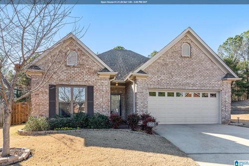 935 Daventry Trl, CALERA, AL, 35040-4986 | Card Image