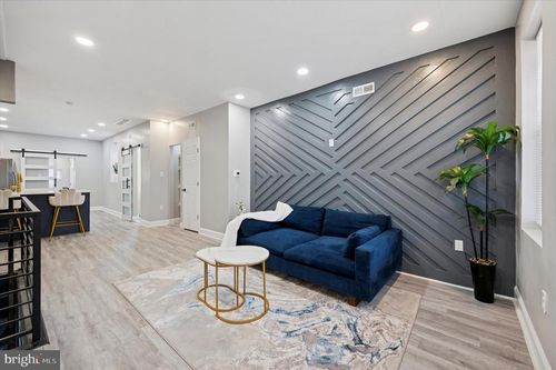 4325 Reno St, PHILADELPHIA, PA, 19104-1346 | Card Image