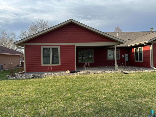 505 E Barck Ave, House other with 2 bedrooms, 2 bathrooms and null parking in Luverne MN | Image 29