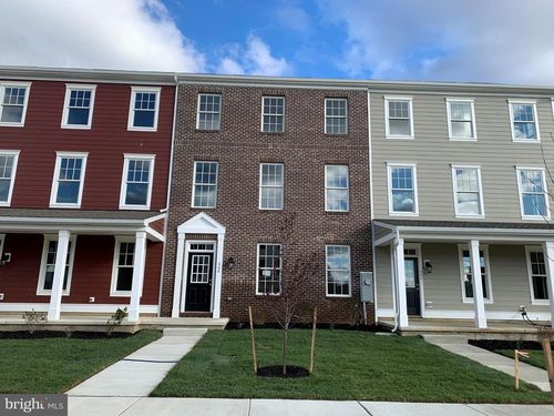 864 Mapleton Ave, MIDDLETOWN, DE, 19709-1552 | Card Image