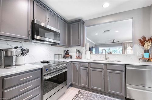 8661 Querce Ct, NAPLES, FL, 34114-2745 | Card Image