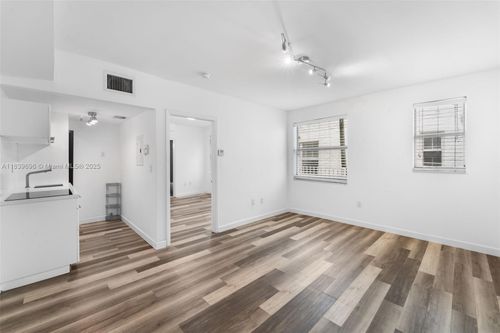 apt-103-1550 Drexel Ave, Miami Beach, FL, 33139-7920 | Card Image