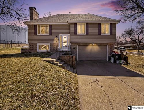 8201 South Street, Lincoln, NE, 68506 | Card Image