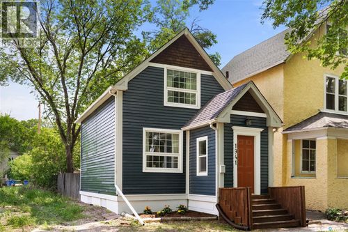 1941 Montague St, Regina, SK, S4T3J6 | Card Image