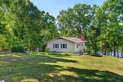 245 Perry Cir, Townville, SC, 29689-3855 | Card Image