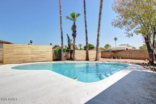 1622 E Fremont Dr, Tempe, AZ, 85282-7307 | Card Image