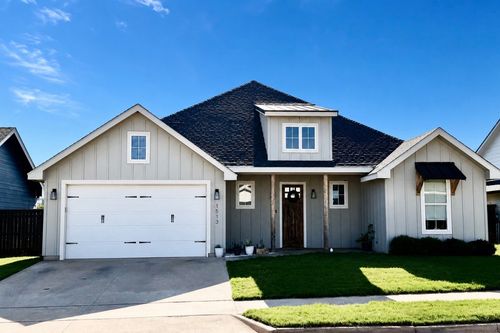 1513 Old Settlers Way, Buffalo Gap, TX, 79508-1118 | Card Image