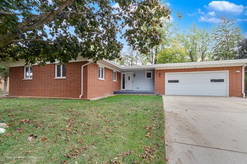 305 Prospect Ave, Dwight, IL, 60420-1630 | Card Image