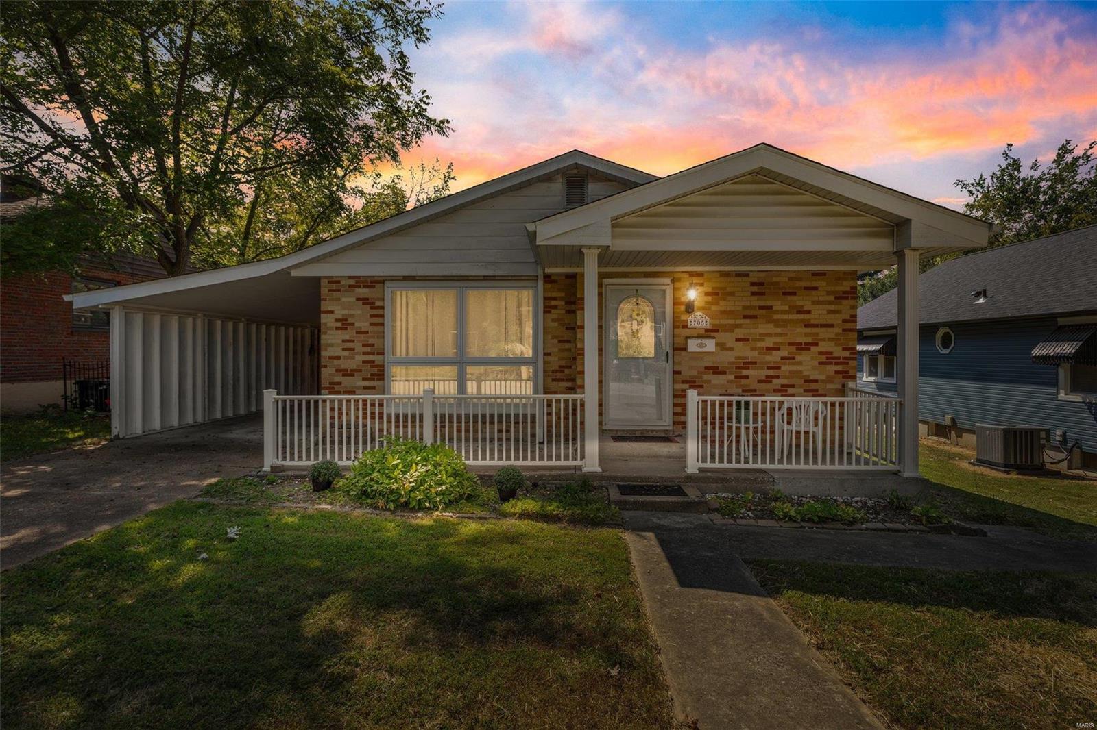 Burgess Ave, Crystal City, MO 63019