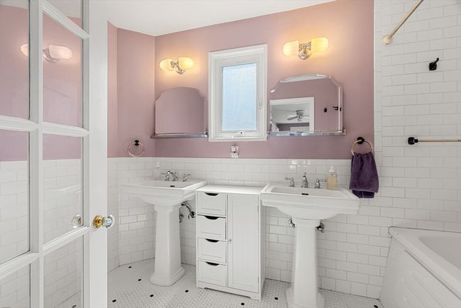 16 Raymond Rd, House other with 3 bedrooms, 3 bathrooms and 3 parking in Salem MA | Image 31