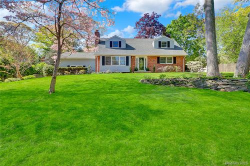 14 Archer Dr, Stony Brook, NY, 11790-1302 | Card Image