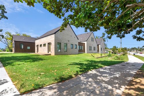 510 N 8th St, Rogers, AR, 72756-3666 | Card Image