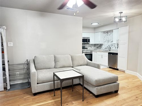 106-9833 Walnut St, Dallas, TX, 75243-8868 | Card Image