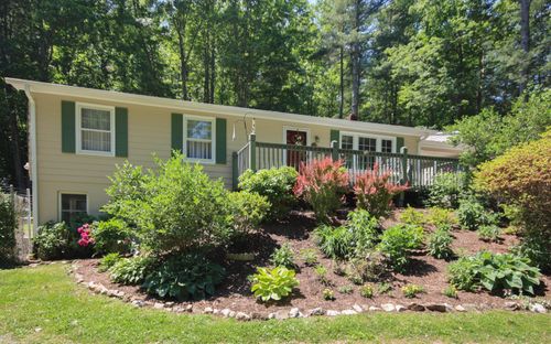 8465 Starlight Ln, Boones Mill, VA, 24065-1911 | Card Image