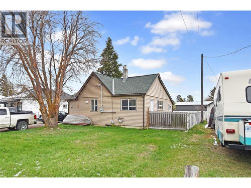 40 Little Van Horne St, Cranbrook, BC, V1C1Z9 | Card Image