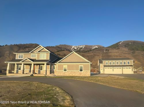 233 Young Ln, Afton, WY, 83110-6702 | Card Image