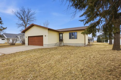 205 6th Ave E, Halstad, MN, 56548-4108 | Card Image