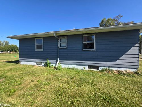 505 W 6th St, Hedrick, IA, 52563-9312 | Card Image