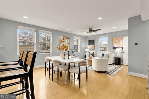 apt-5-1409 G St Ne, WASHINGTON, DC, 20002-5453 | Card Image