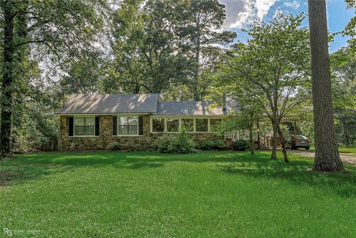 8300 Crouch Dam Rd, Mooringsport, LA, 71060-9088 | Card Image
