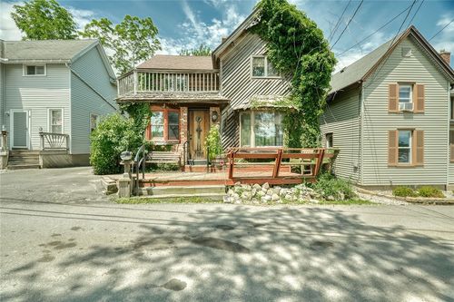7 Lakeport Street, Rochester, NY, 14612 | Card Image