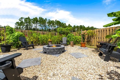 98 Springdale Dr, CRAWFORDVILLE, FL, 32327-1387 | Card Image