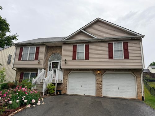4809 Nelms Ln Ne, Roanoke, VA, 24019-5624 | Card Image