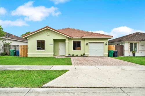 22486 Sw 110th Ct, Miami, FL, 33170-3017 | Card Image