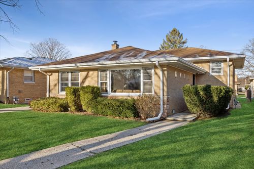 942 Sherwood Rd, La Grange Park, IL, 60526-1548 | Card Image