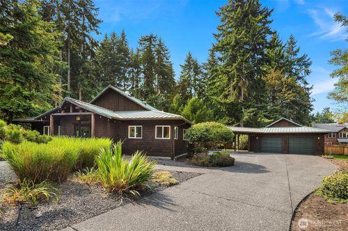 707 Decker Avenue, Langley, WA, 98260 | Card Image