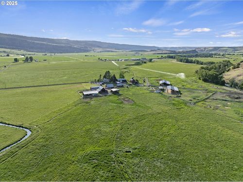 81703 E Highway 82, Wallowa, OR, 97885-7125 | Card Image