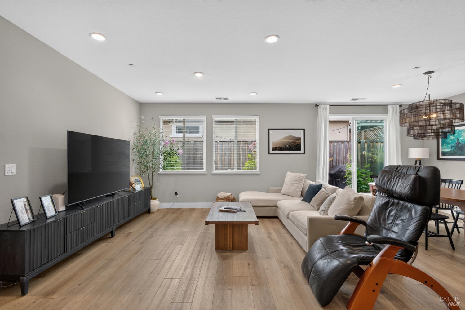 Residential in Rohnert Park 4