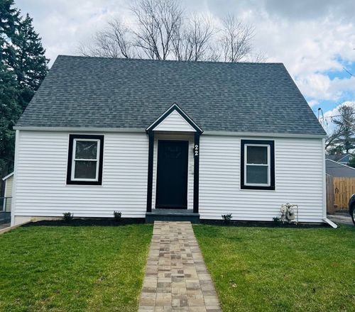 22 N 12th St, St. Charles, IL, 60174-1725 | Card Image