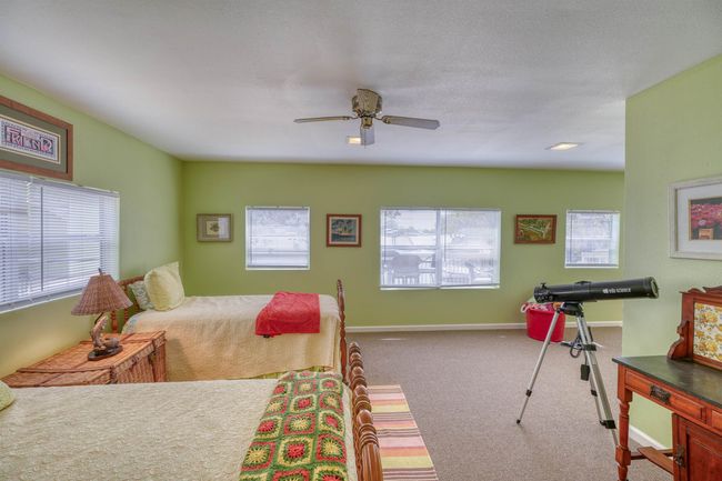 1833 Highland Dr, House other with 3 bedrooms, 2 bathrooms and null parking in Highland Haven TX | Image 13