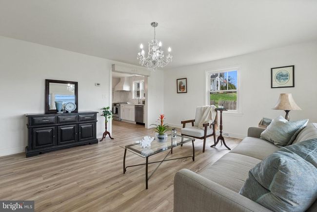 79 E Shirley Ave, House other with 5 bedrooms, 2 bathrooms and null parking in WARRENTON VA | Image 4