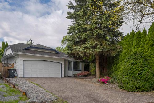 27236 32b Ave, Aldergrove, BC, V4W3H8 | Card Image