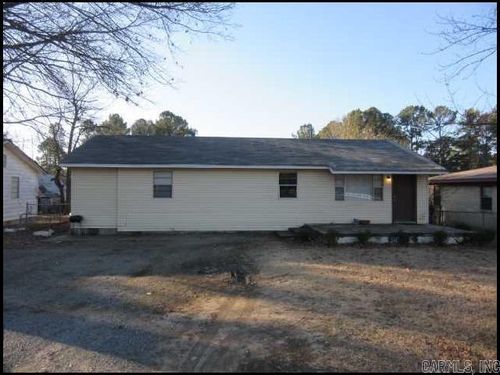 1511 Madden Rd, Jacksonville, AR, 72076-2548 | Card Image
