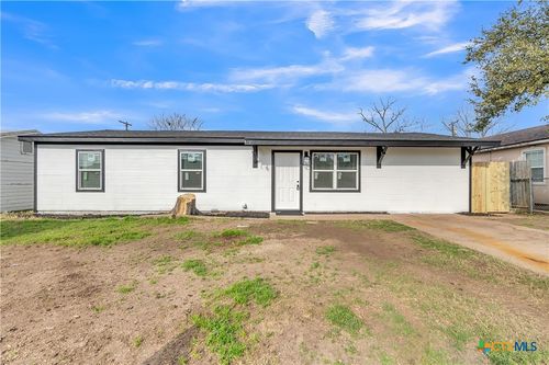 14 S 41st St, Temple, TX, 76504-3906 | Card Image