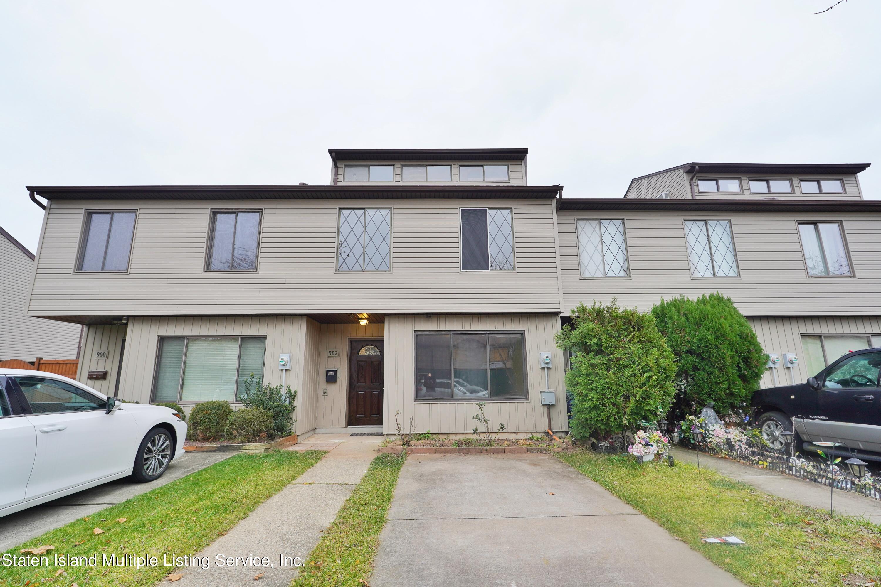 Patterson Ave, Staten Island, NY 10306